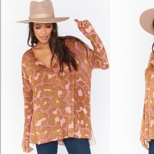 Show Me Your MuMu Hug Me Sweater NWOT